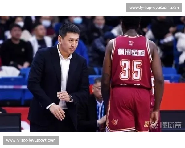浙江官方力荐王世龙加盟南京同曦教练组