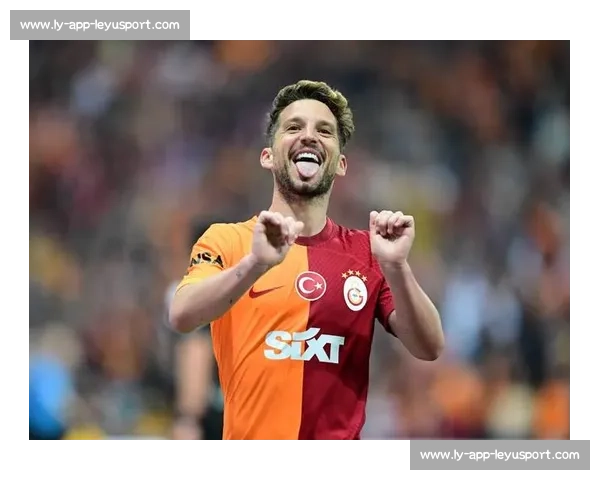 迪马济奥确认:29 岁阿森纳助教奎斯塔周四创纪录出任帕尔马新帅 迪马济奥确认:29 岁阿森纳助教奎斯塔周四创纪录出任帕尔马新帅